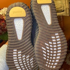 Yeezy 350 v2 cinder reflective